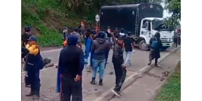 Bloqueo de la vía Panamericana en Cauca