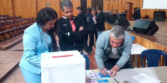 Donatón para arreglar campanas en La Cruz