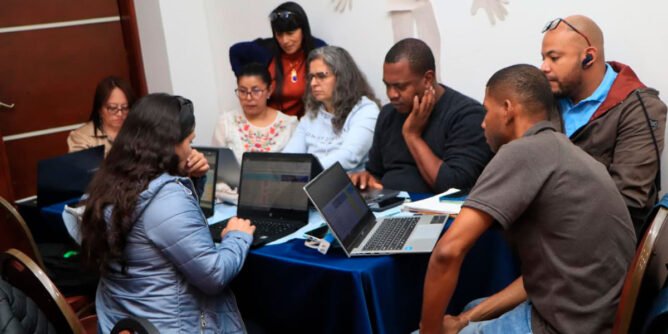 Capacitación en rutas integrales de atención en salud