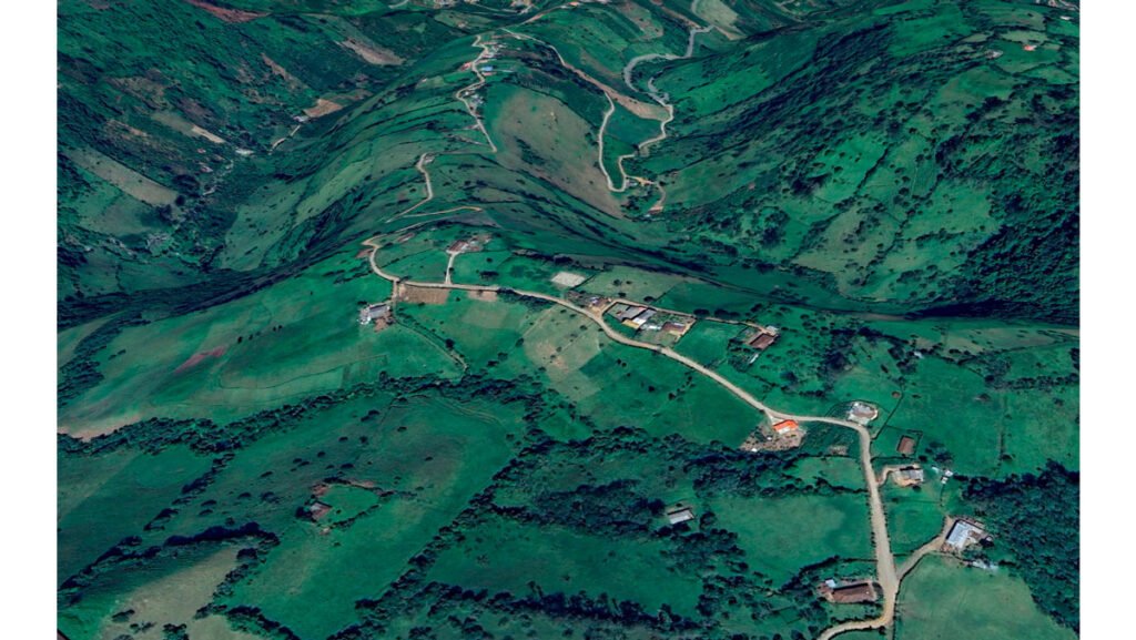 Carretera de acceso a la vereda Alto Ingenio