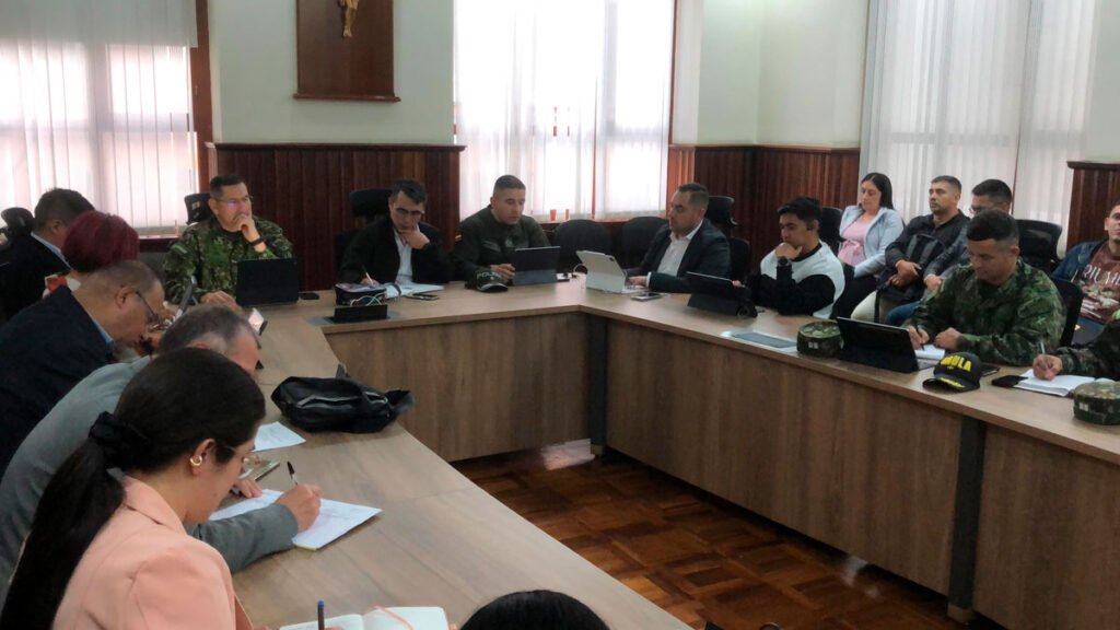 Consejo extraordinario de seguridad por ataques en El Peñol