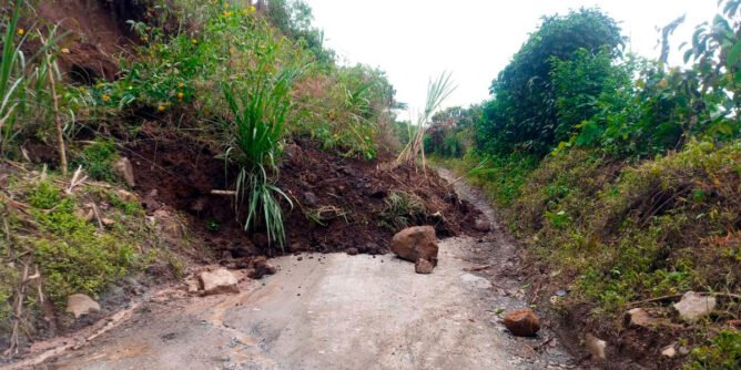 Deslizamiento en el sector de La Roca, Sandoná