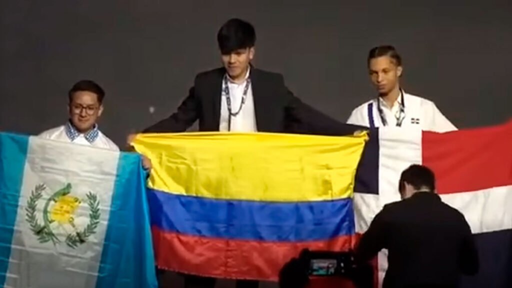 Nikolas Sebastián Escobar medalla de oro en cocina