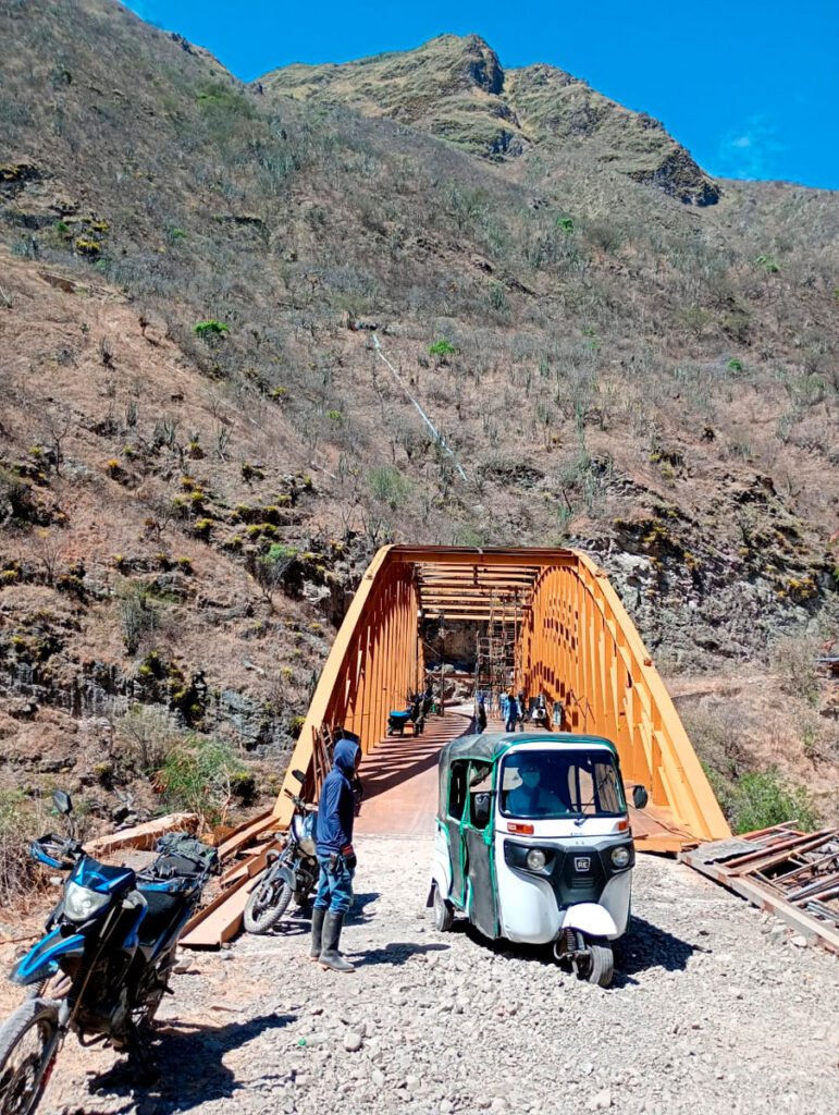 Puente Puerto Rico sobre el río Patía