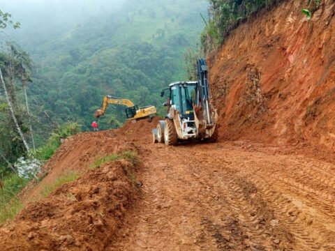 Recuperación de una vía rural en Nariño