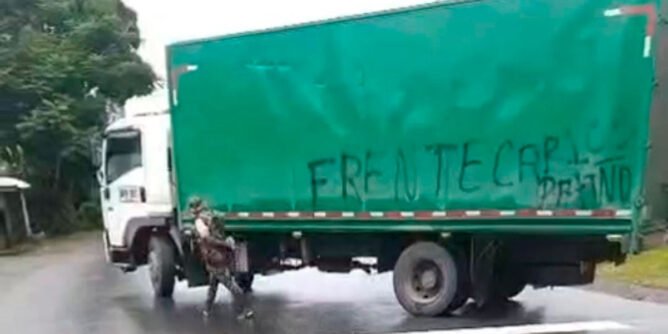 Retén ilegal en Rosas, Cauca