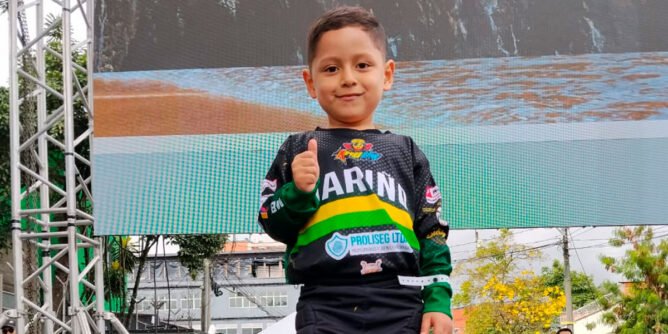 Niño José Ignacio Rosero Basante