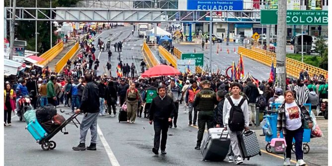 Puente Internacional de Rumichaca