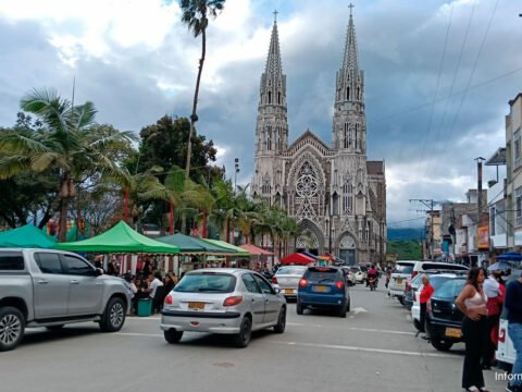 Reapertura de calles aledañas al parque