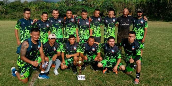 Veinte de Julio, campeón