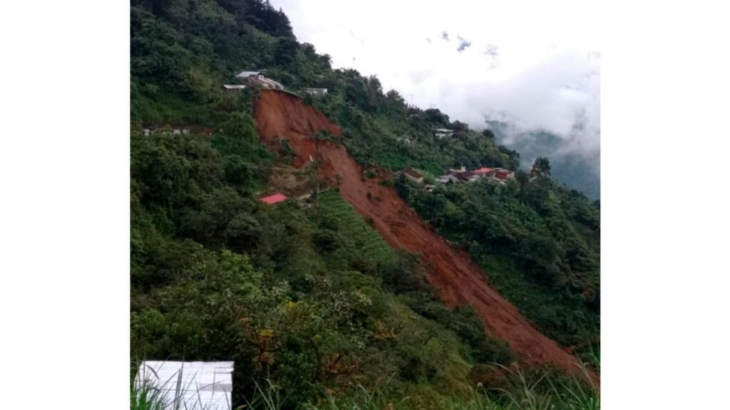 Deslizamiento en El Maco, La Florida