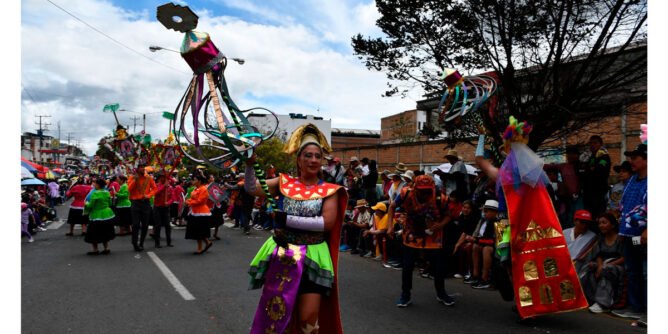 Entrada de la Familia Ipial en Ipiales