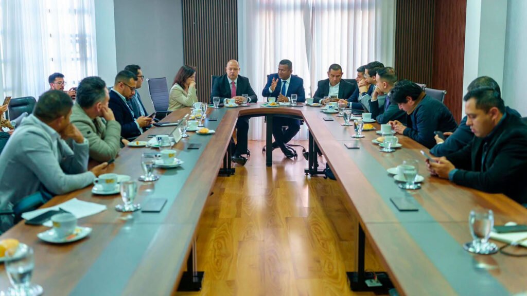 Gremios de Nariño analizan impacto del arancel del 30%