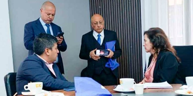 Reunión del alcalde de Pasto con gremios económicos