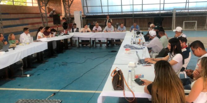 Acuerdos para sustitución de cultivos de uso ilícito