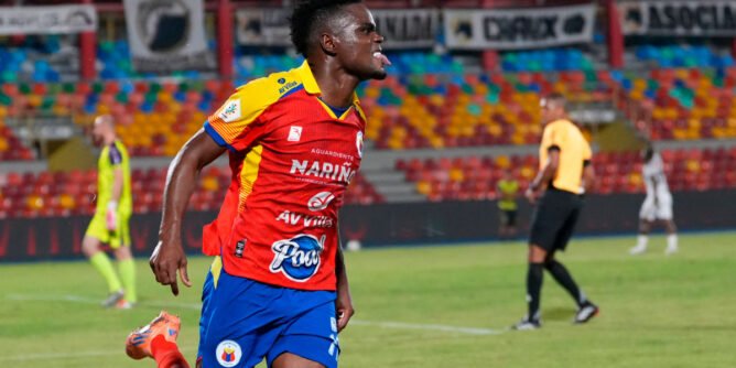 Andrey Estupiñán marcó el gol del triunfo del Pasto frente a Llaneros