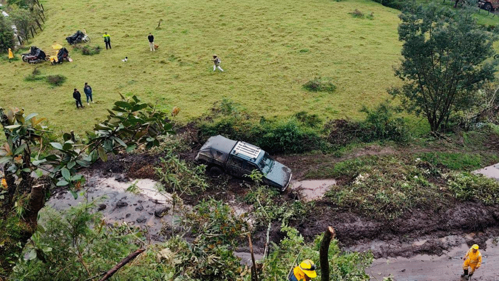 Camioneta en el deslizamiento de El Chorrillo, Nariño