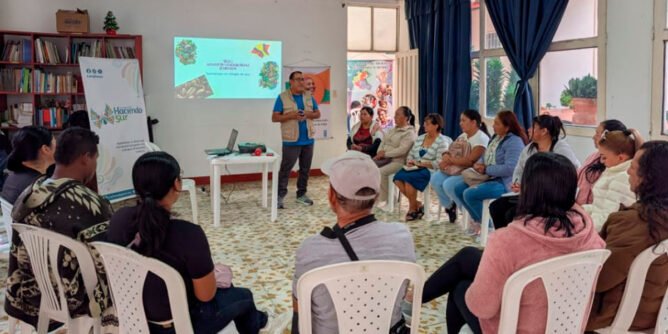 Capacitación en Samaniego sobre construcción de paz