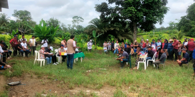 Erradicación voluntaria de cultivos de coca en Inda Zabaleta