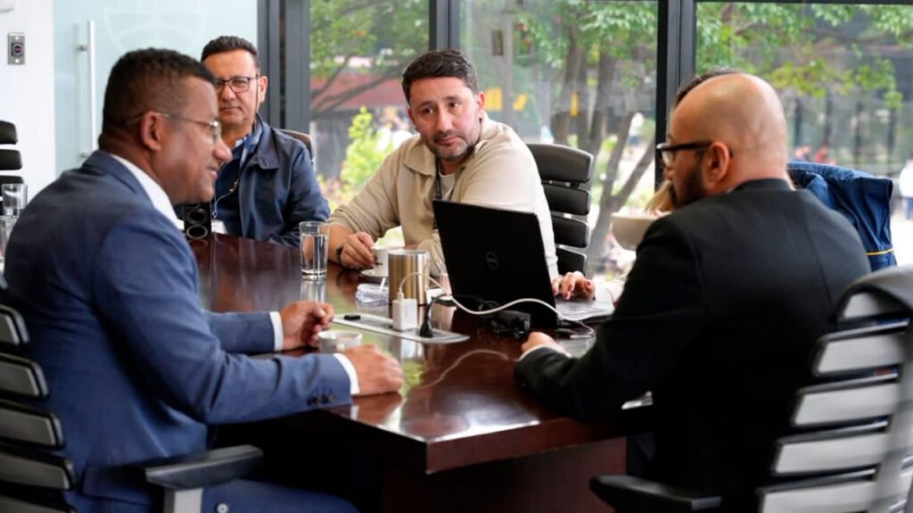 Gobernador de Nariño con el director de la UNGRD Carlos Carrillo