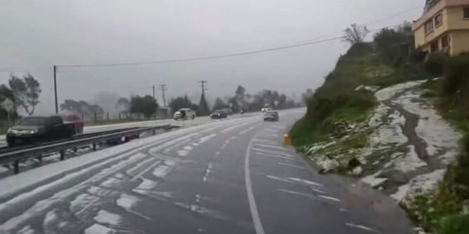 Granizada en La Coba Negra, vía Panamericana Pasto - Ipiales