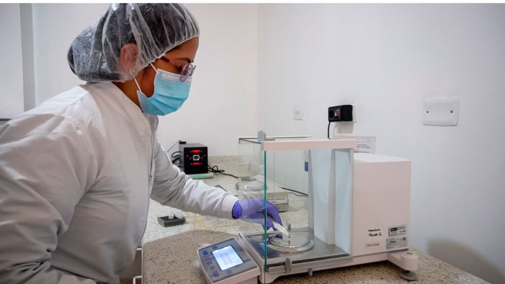 Investigan brote de enfermedad transmitida por alimentos