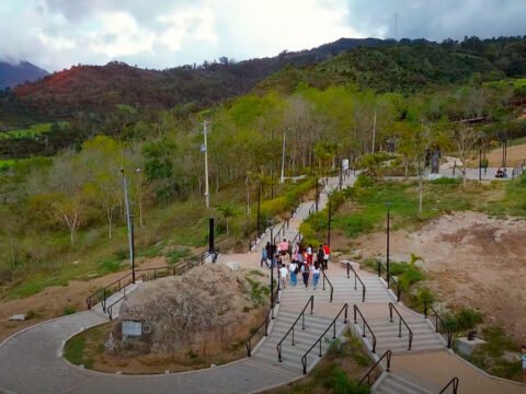 Consacá regula el uso y protección de la Placa Huella, el Bulevar y el Centro Histórico Piedra de Bolívar Piedra de Bolívar, Bomboná, Consacá
