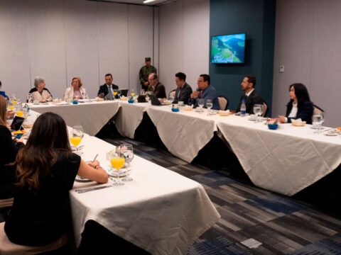 Reunión de cancilleres de Colombia y Ecuador en Quito