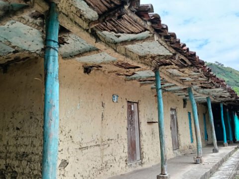 Casa abandonada de Bahareque en Piedra Larga, Ancuya