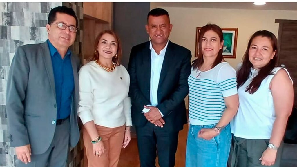 Distritos mineros impulsan formalización y desarrollo territorial