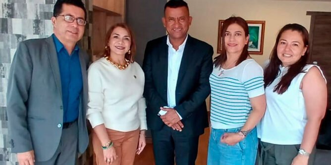 Distritos mineros impulsan formalización y desarrollo territorial