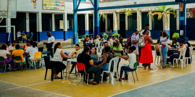 Postulación a becas para el cambio, capítulo Pacífico