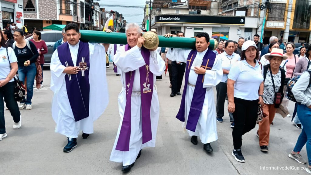 Rezo del Santo Viacrucis