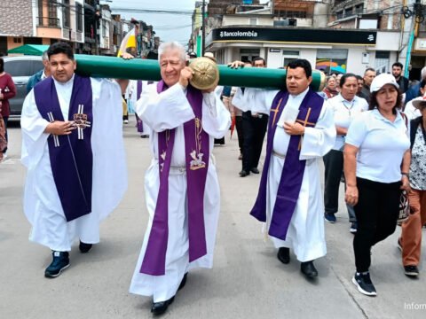 Rezo del Santo Viacrucis