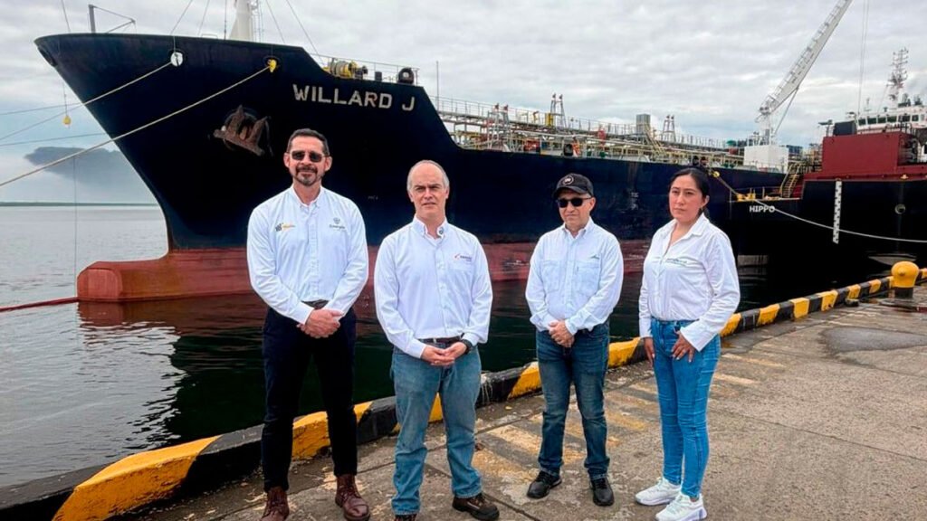 40.000 barriles de diésel nacional llegan a Nariño por el Pacífico