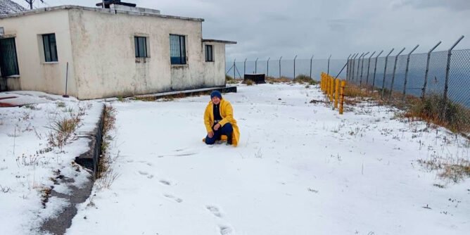 Volcán Galeras nevado este lunes