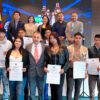 Jóvenes graduados en Senatic