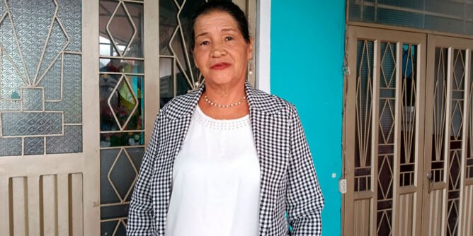 Poetisa Ruth Castillo Torres