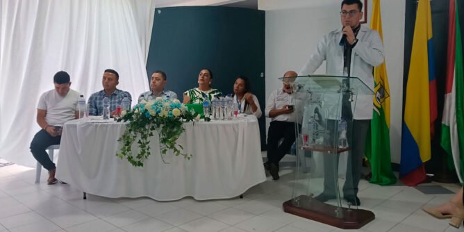 Rendición de cuentas y cumpleaños del Hospital Clarita Santos