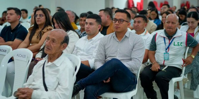 Sesión de análisis del Pacto por la Vida y por la Paz