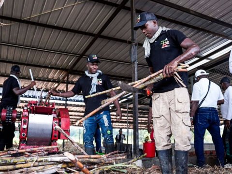Trapiche en La Laguna de Chimbuza, Roberto Payán