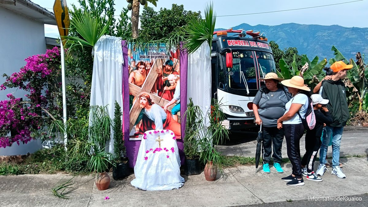 Viacrucis en Sandoná Viacrucis en Sandoná