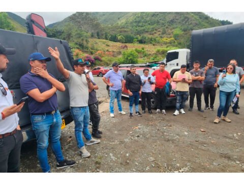 Invías atiende reclamo de transportadores de Mallama