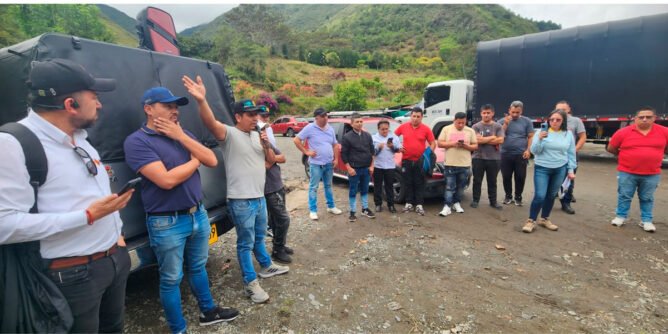 Invías atiende reclamo de transportadores de Mallama