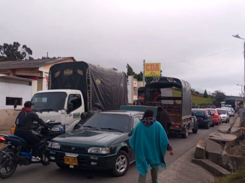 Bloqueo vía Túquerres - Ipiales y Túquerres - Tumaco