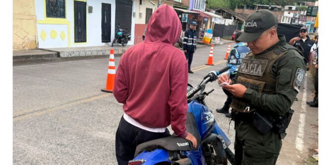 Controles de tránsito en Sandoná