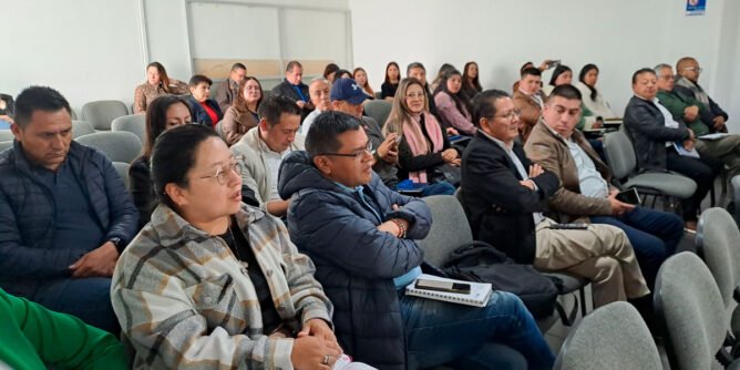 Encuentro de comisarios de familia e inspectores de policía en Ipiales