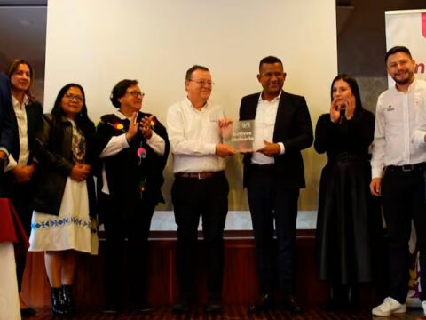 SAE entregó inmuebles a la Gobernación de Nariño para avanzar en la Casa de la Memoria Entrega de inmuebles a la Gobernación de Nariño