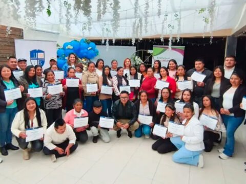 Mujeres cuidadoras de Cumbal se capacitan en gastronomía y artesanías