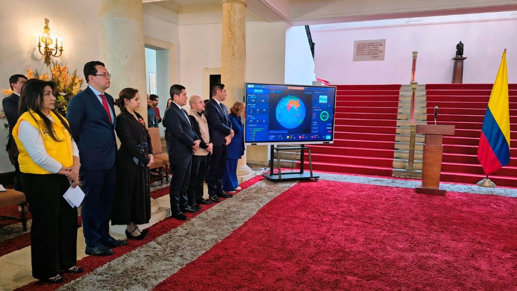 Oficina de la Cancillería de Bogotá en el inicio de las elecciones de los colombianos en el exterior